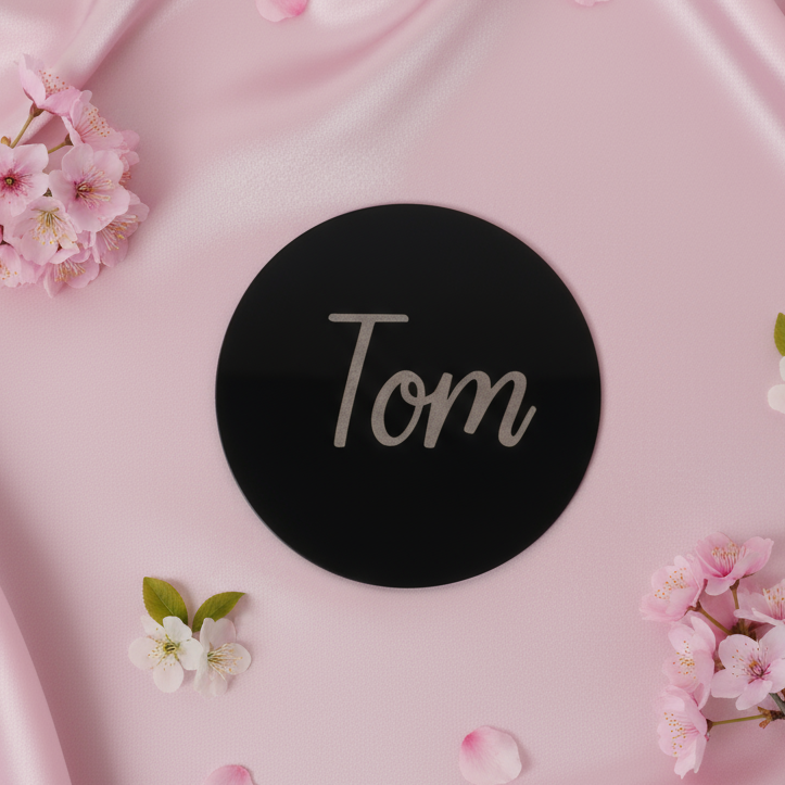 Vinyl Sticker mit Namen – personalisiert & selbstklebend