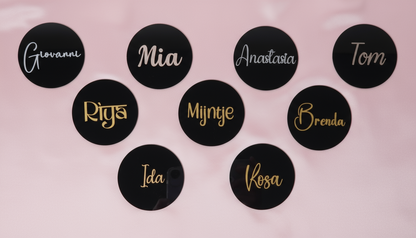 Vinyl Sticker mit Namen – personalisiert & selbstklebend