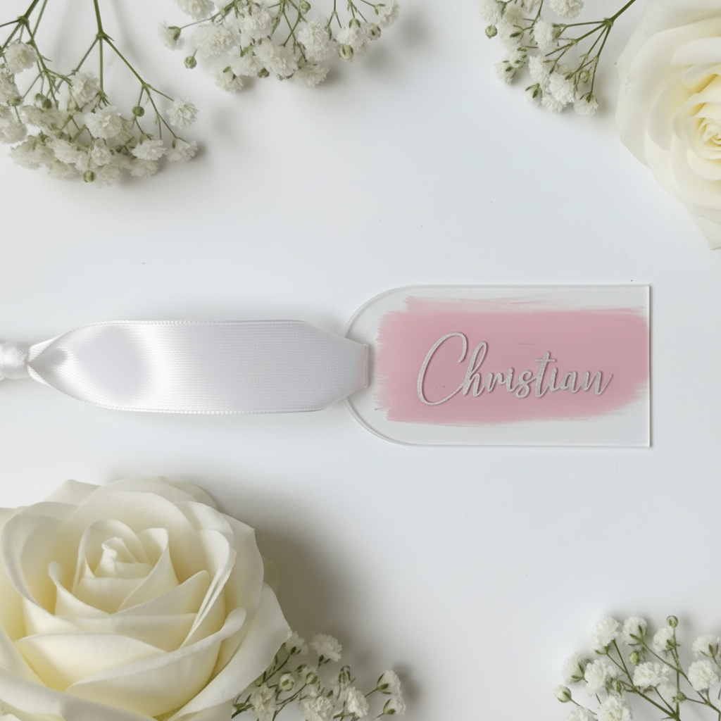 Acryl Namensschilder Hochzeit mit Band in Silver, Rosa.
